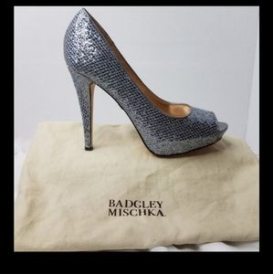 Badgley Mischka Silver  Heels
